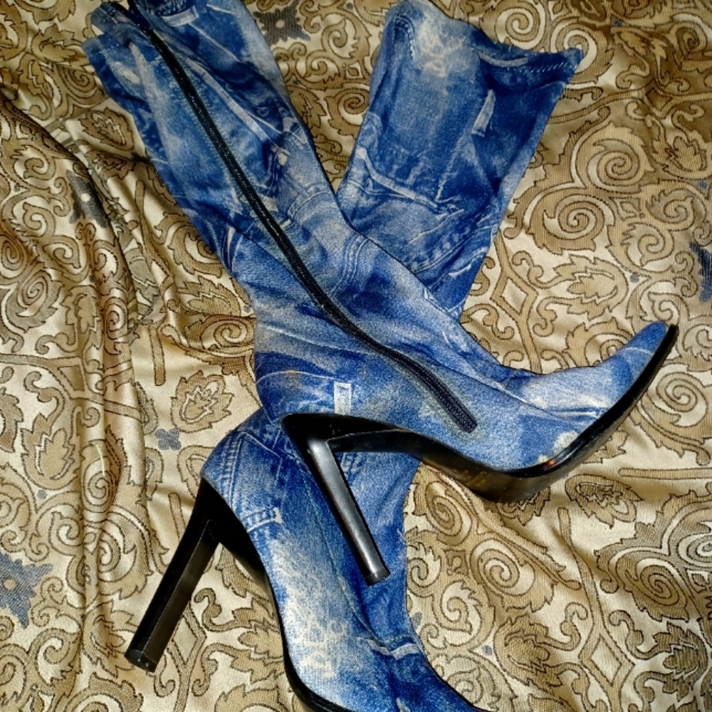 Size 7 Diba Blue Jean Boot